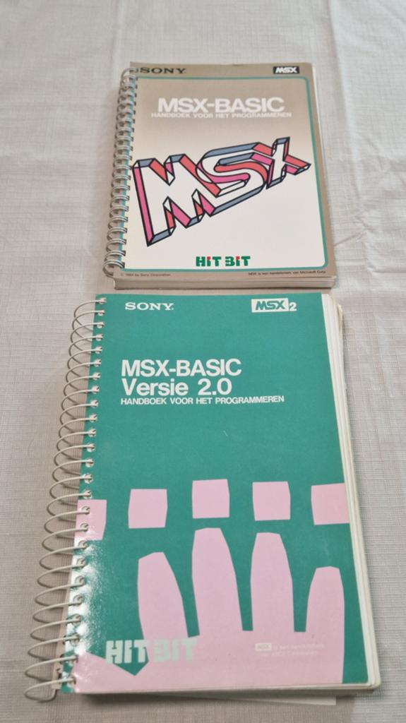MSX-BASIC boeken voor MSX en MSX2 - Handboek programmeren, Ophalen of Verzenden, Gelezen, Programmeertaal of Theorie, Sony / Hit Bit