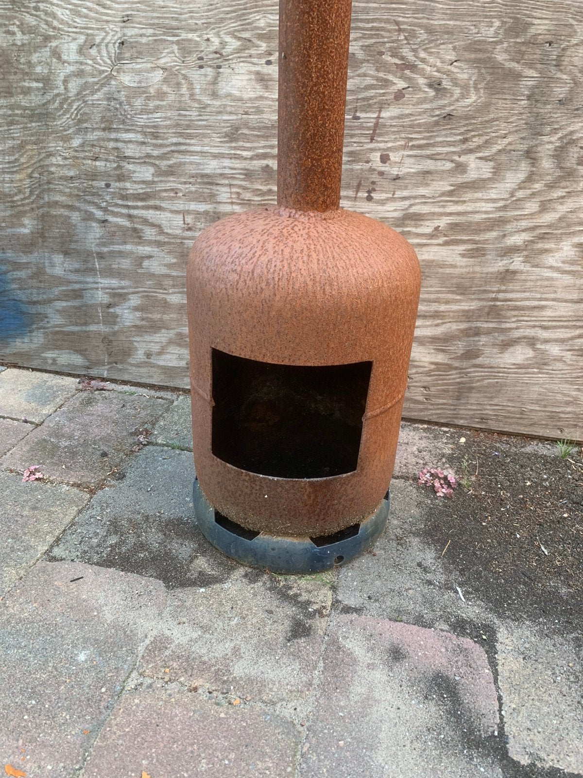 Terraskacheltje met schoorsteen, Ophalen, Zo goed als nieuw, Hout, Houtkachel