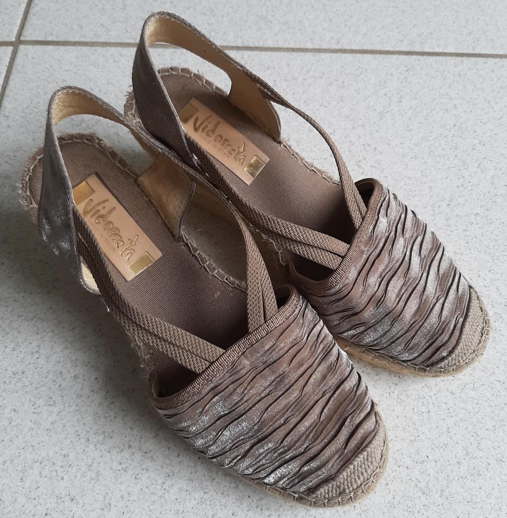 Vidorreta espadrilles damesschoenen met sleehak mt 38, Ophalen, Zo goed als nieuw, Espadrilles of Moccasins