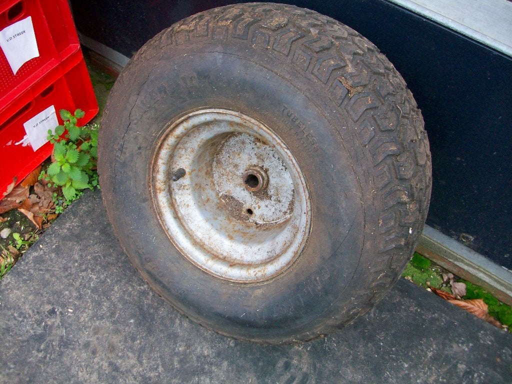 Achterwiel 18x9.50-8 Murray Noma AYP Husqvarna Yard Pro, Ophalen of Verzenden, Gebruikt, 50 cm of meer