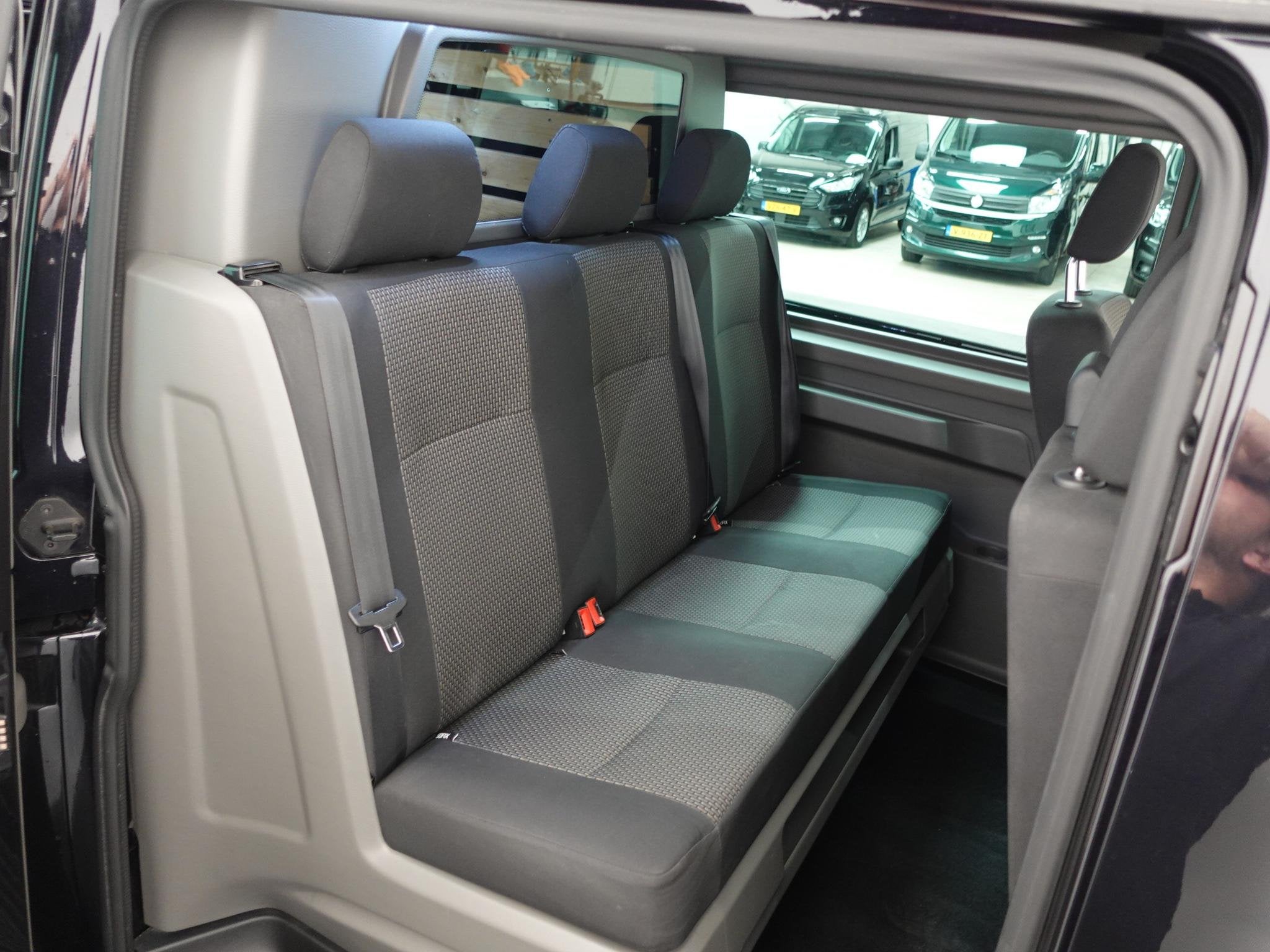 Volkswagen Transporter 2.0 TDI L2H1 Highline Dubbele Cabine, Stof, Gebruikt, 4 cilinders, 150 pk