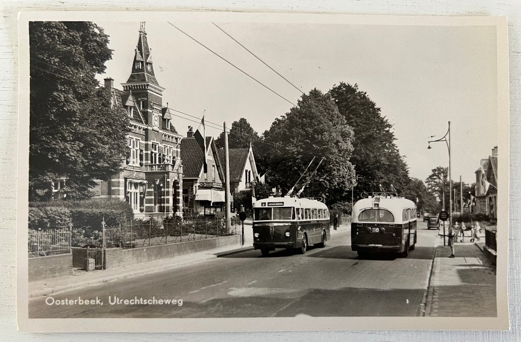 Oude Ansichtkaart - Oosterbeek - Utrechtscheweg, Ophalen of Verzenden, 1940 tot 1960, Gelopen, Gelderland