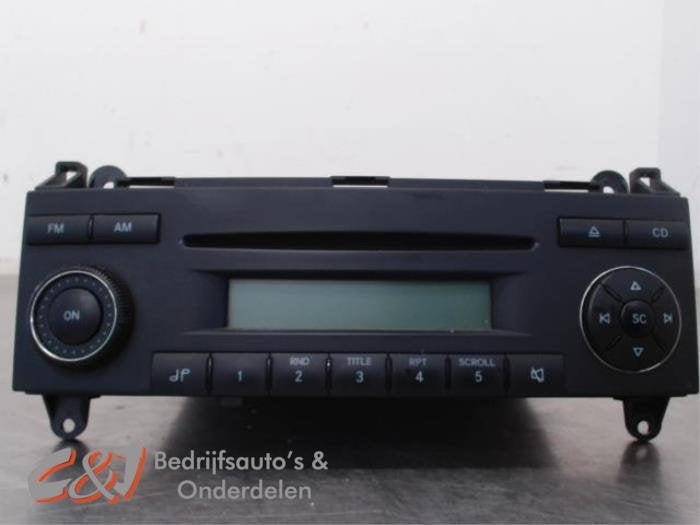 Radio van een Volkswagen Crafter, Gebruikt, -, Volkswagen, -