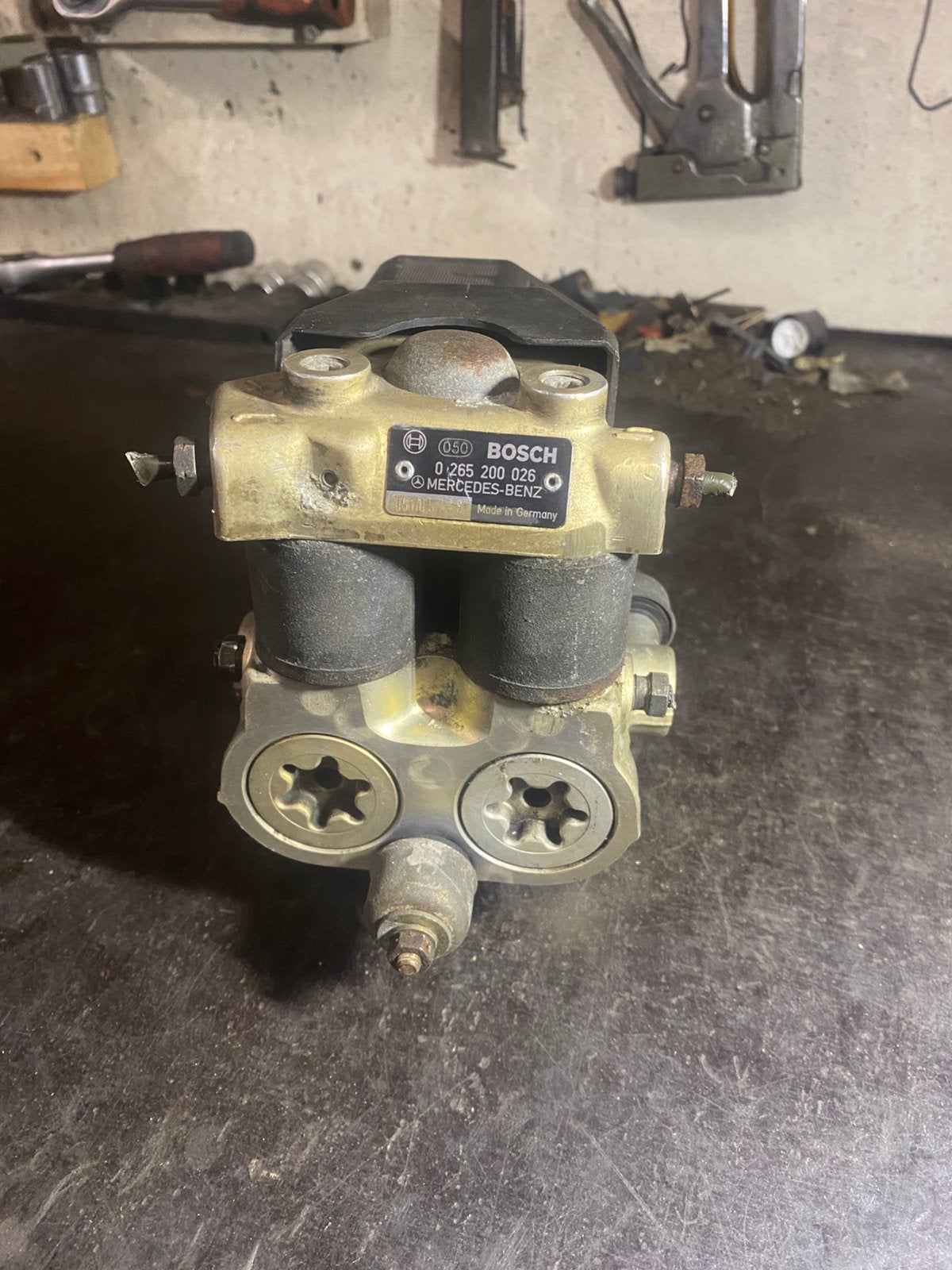 Mercedes w126 Abs pomp, Ophalen