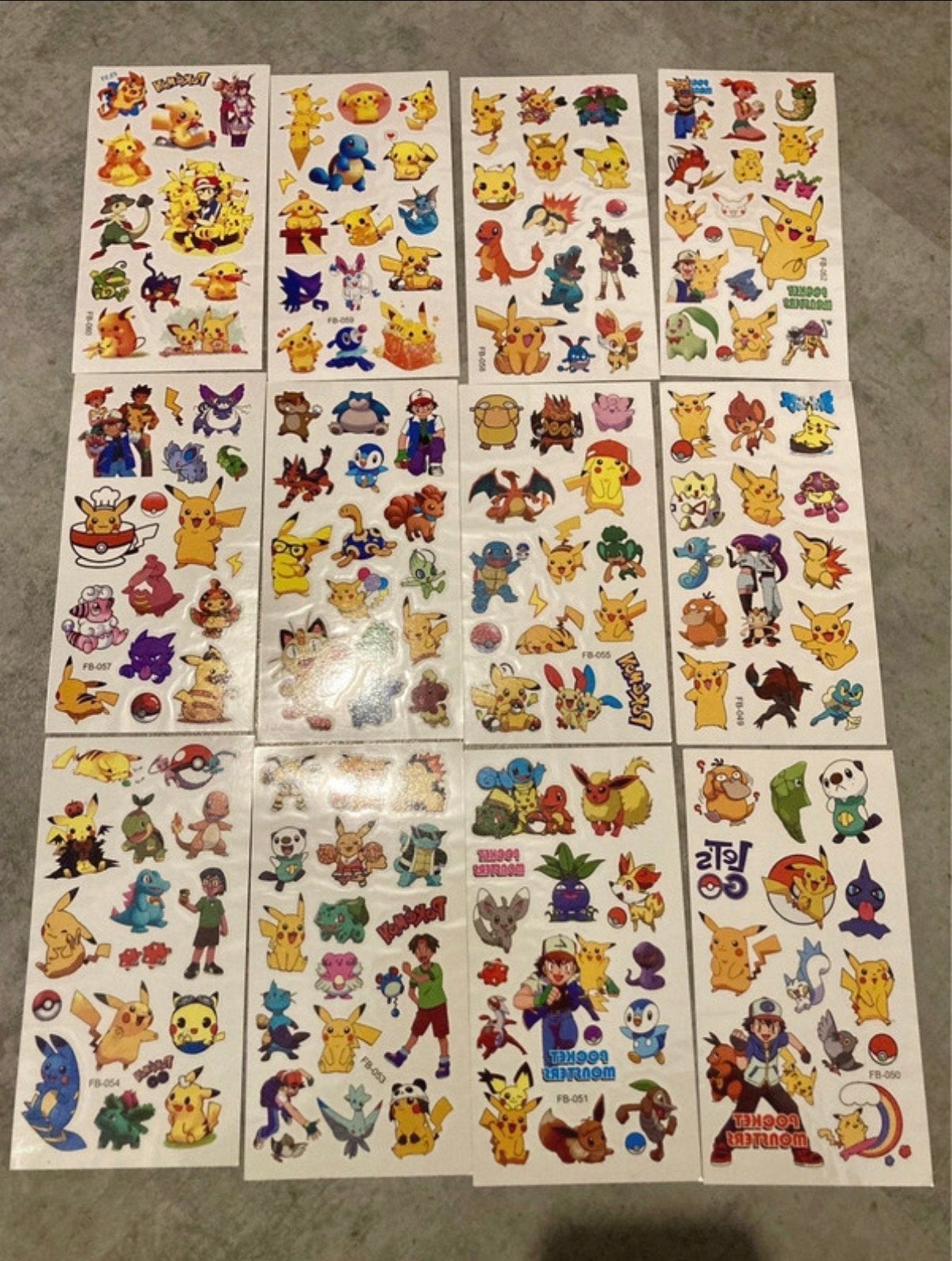 Nieuwe Pokémon Plaktattoos - 12 Vellen, Ophalen of Verzenden, Nieuw, Strip of Tekenfilm