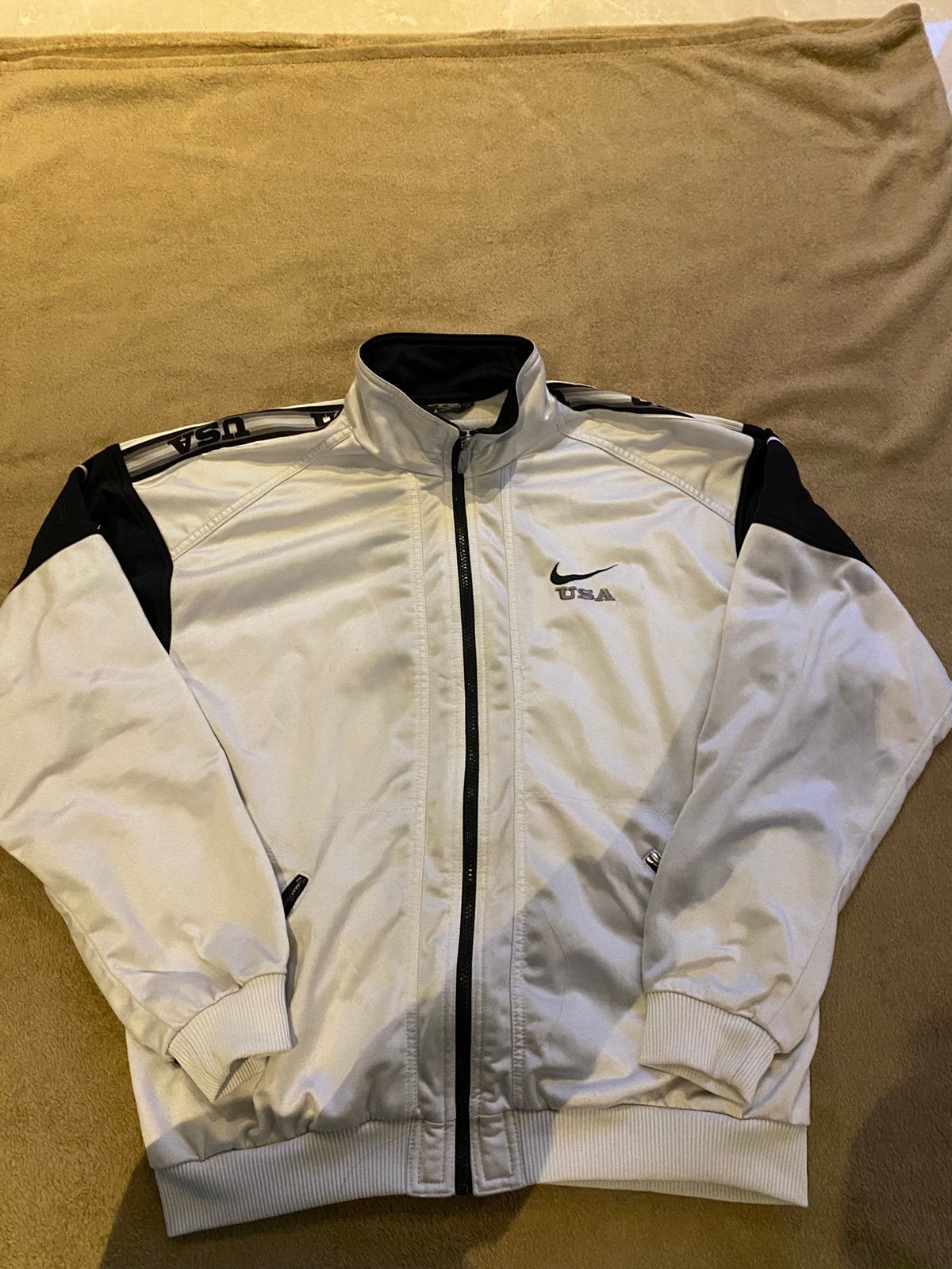 Nike Vest, Kleding | Heren, Ophalen of Verzenden, Zo goed als nieuw, Maat 48/50 (M), Wit