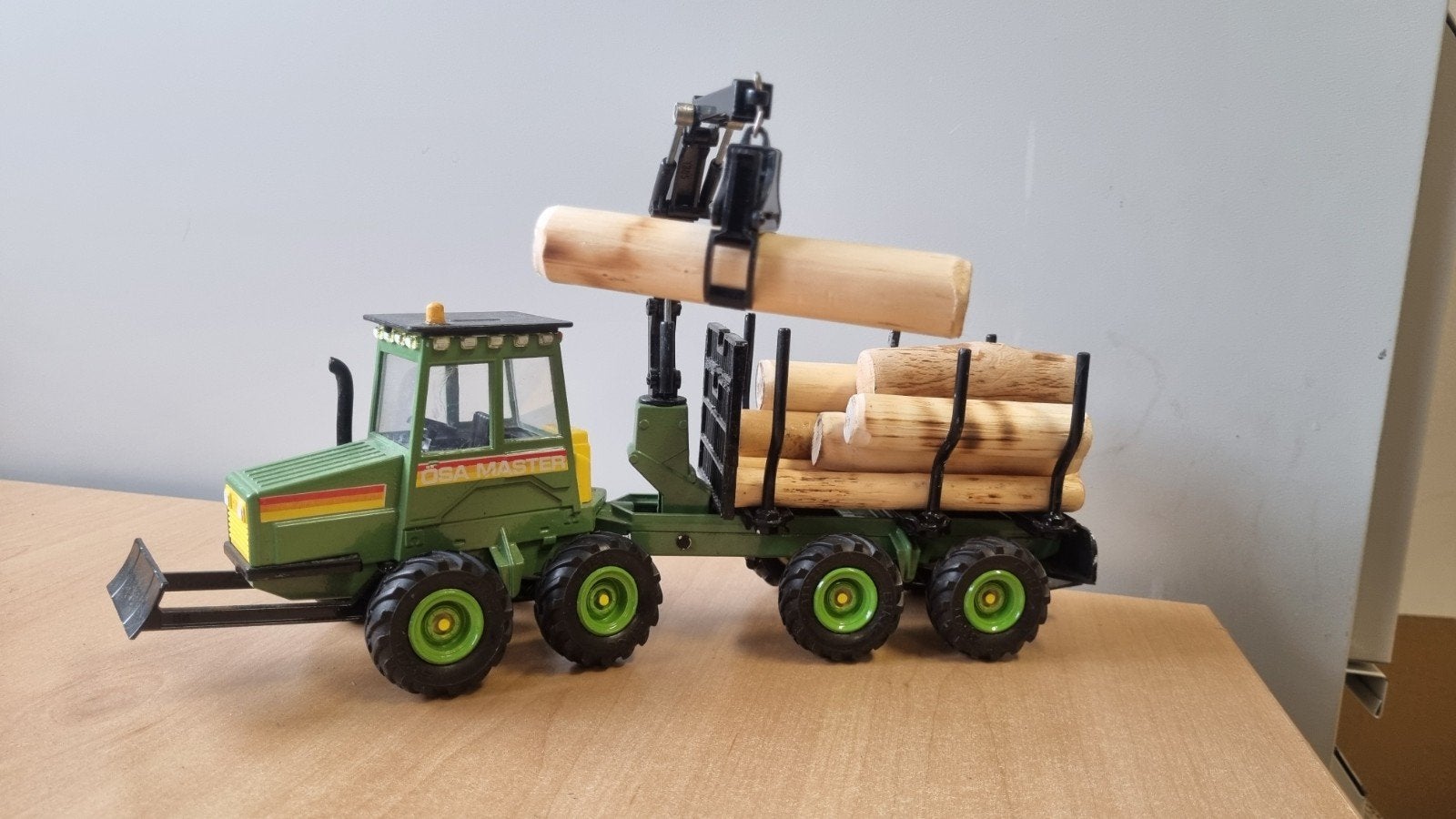 Vintage Siku ÖSA 280 Master Forstmachine 1:32, Ophalen of Verzenden