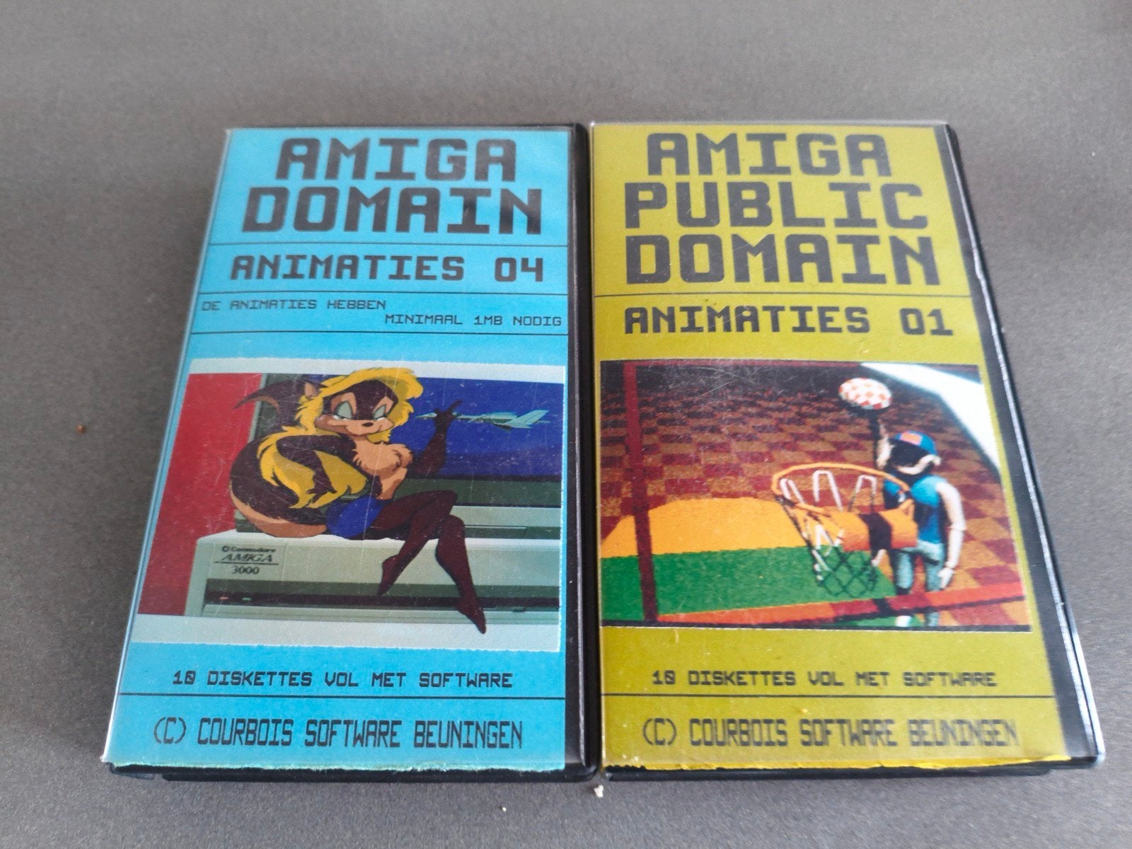 20 diskettes met Amiga plaatjes/filmpjes., Computers en Software, Ophalen of Verzenden