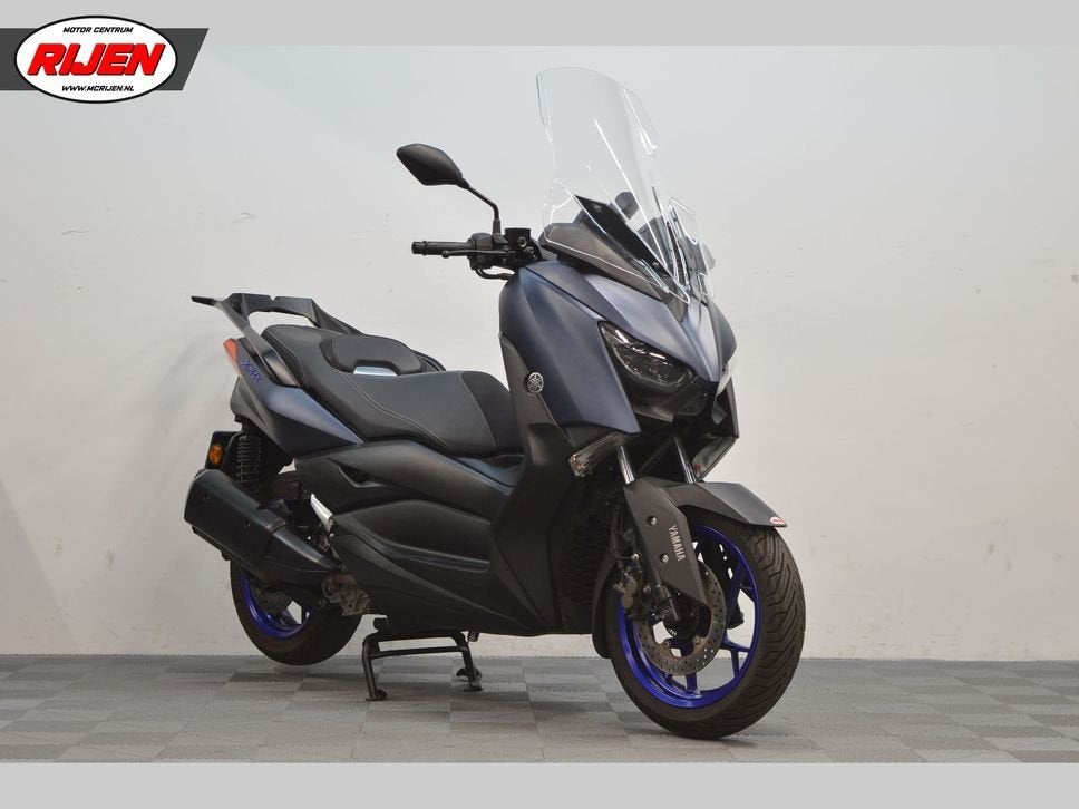 YAMAHA X MAX 300 TECH MAX (bj 2022), Scooter, 292 cc, Bedrijf, Onbekend