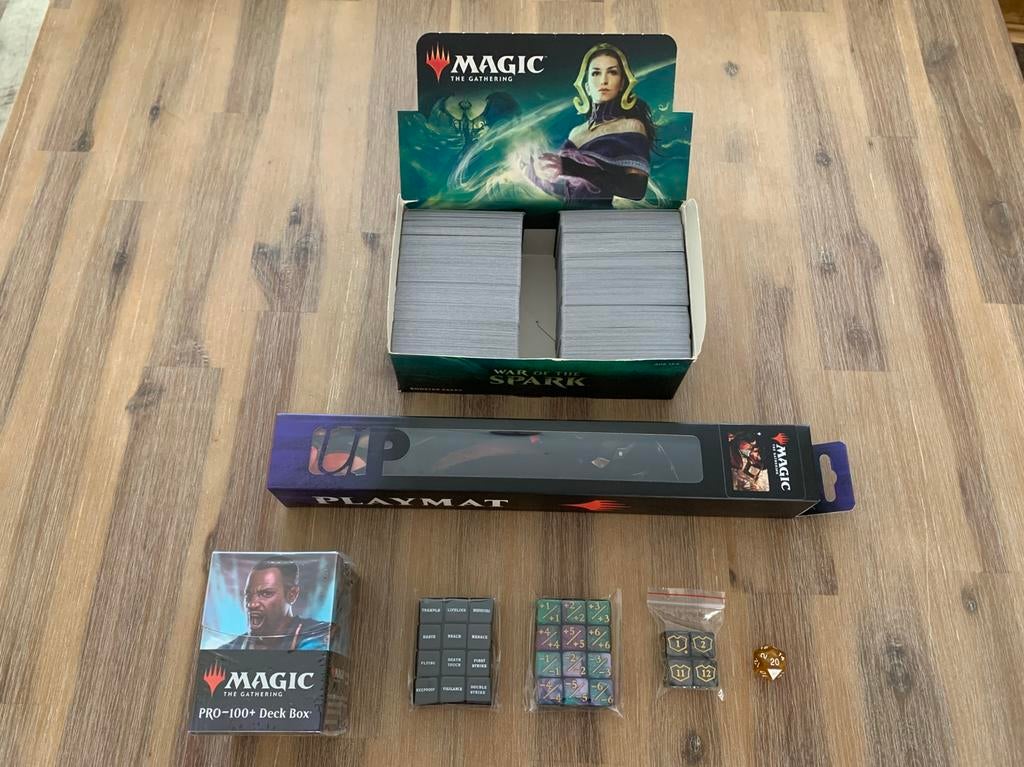 Magic the Gathering bundel, Ophalen of Verzenden, Zo goed als nieuw