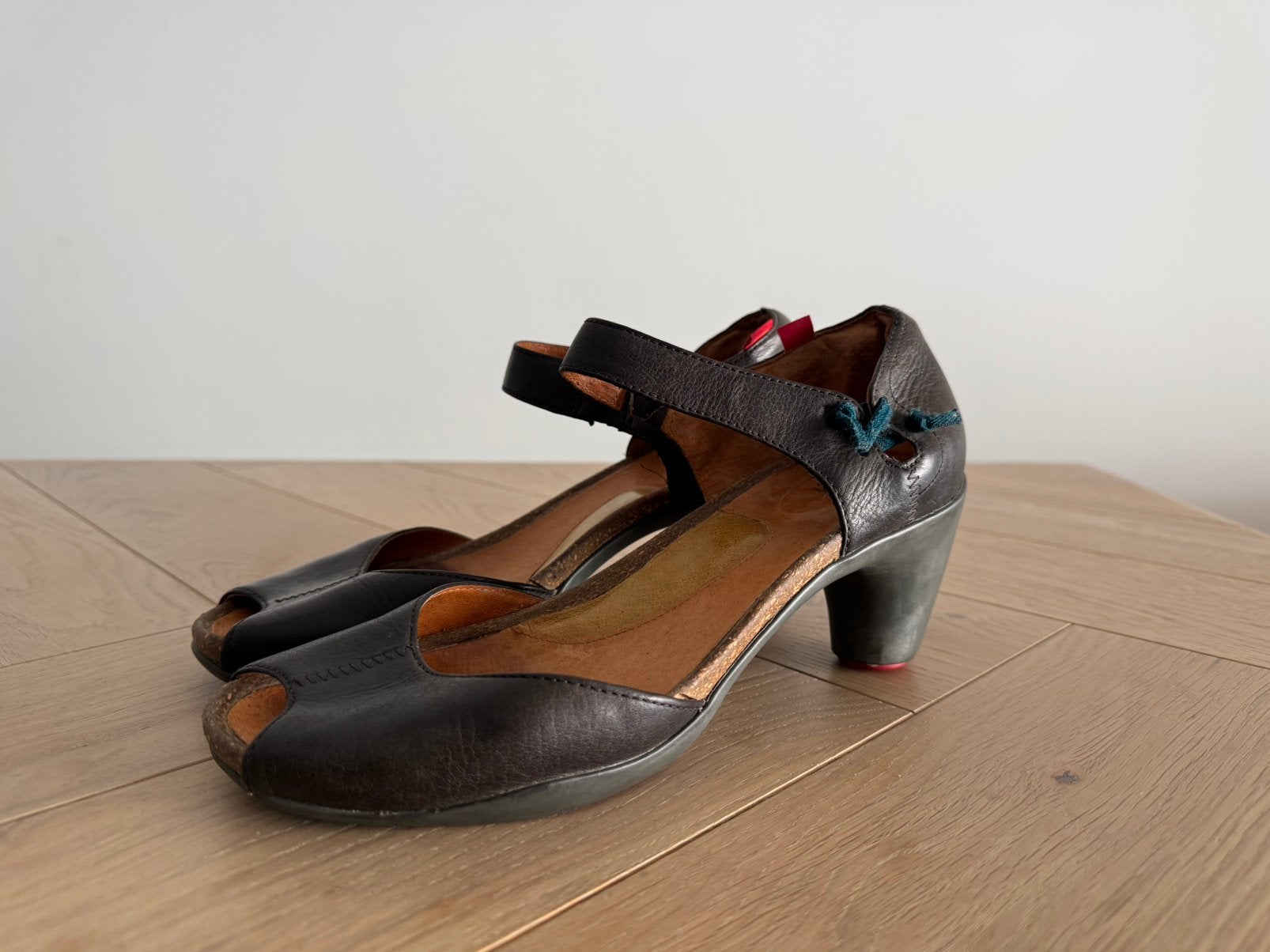 Camper schoenen - Maat 38 -, Kleding | Dames, Ophalen, Pumps, Zo goed als nieuw, Grijs