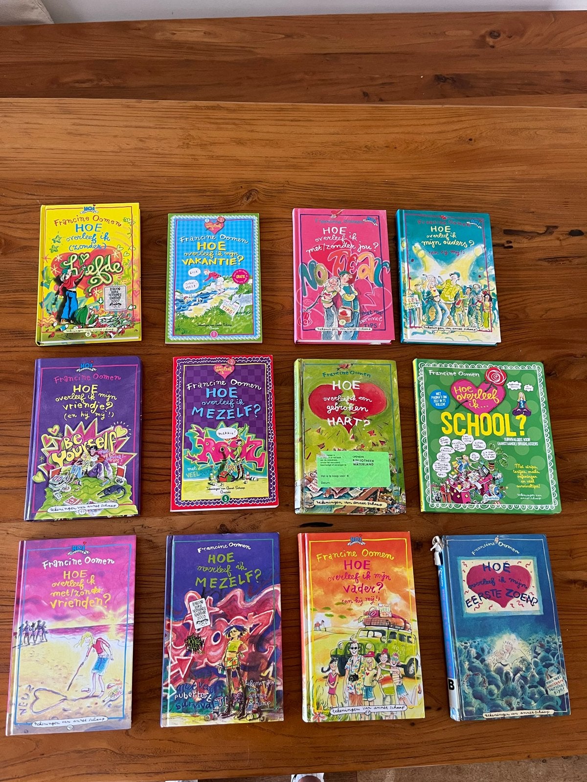 Hoe overleef ik... complete serie van Francine Oomen, Boeken, Ophalen of Verzenden, Gelezen, Fictie algemeen