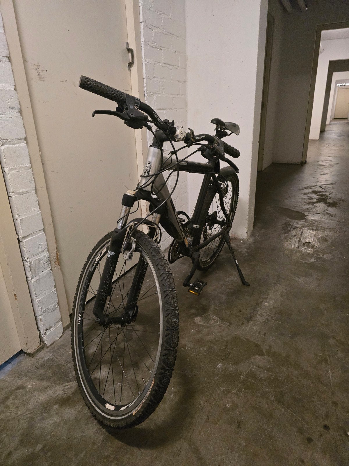 Gazelle mountain bike - Perfect voor Stad en Avontuur, Ophalen, 28 inch, Gebruikt, Vering