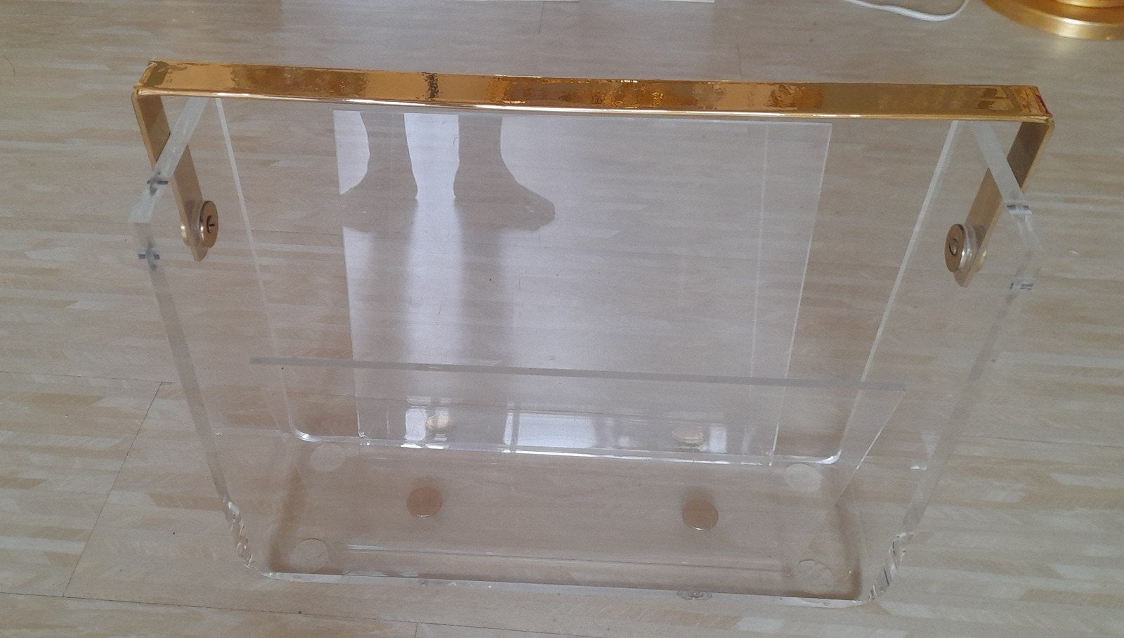 Vintage lectuurbak plexiglas krantenbak bladgoud, Ophalen of Verzenden, Zo goed als nieuw, Kunststof, Minder dan 100 cm