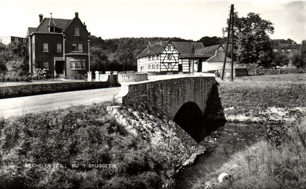 Mechelen [Z.L.] - Bij t Bruggetje - ongelopen, Verzamelen, Ansichtkaarten | Nederland, Ophalen of Verzenden, Voor 1920, Ongelopen