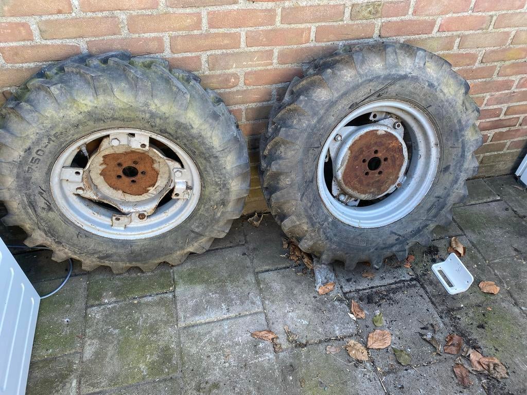 Tractorbanden met velg - 2 stuks, Ophalen of Verzenden