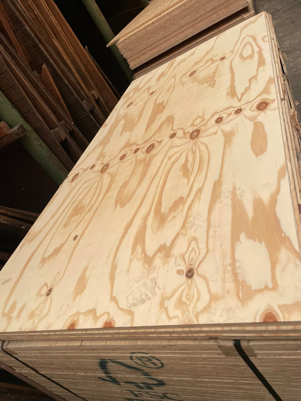 Underlayment platen 122x244 dikte 18 mm, Ophalen, Zo goed als nieuw