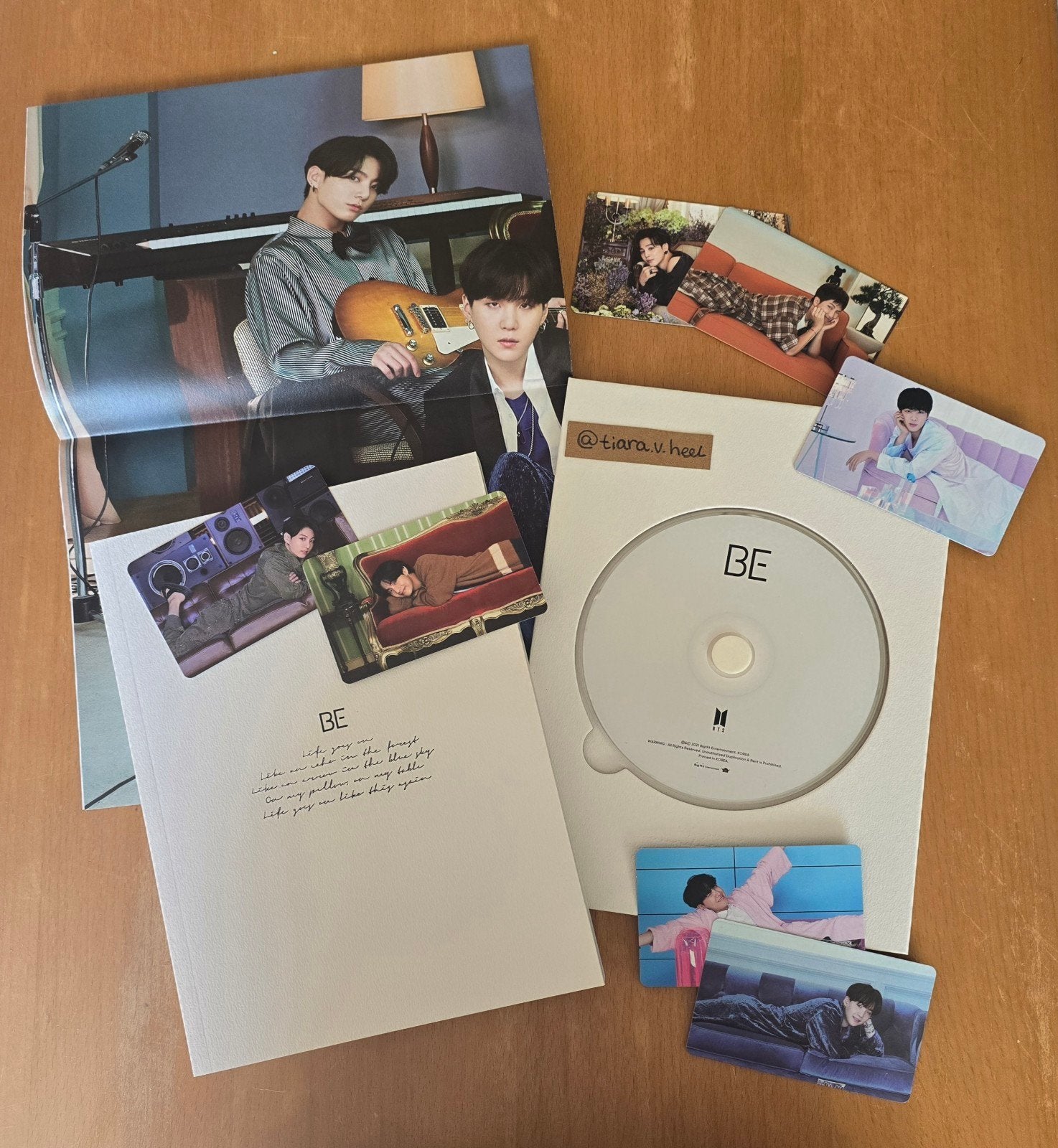 WTS - BTS - Be Essential album, Ophalen of Verzenden, Zo goed als nieuw