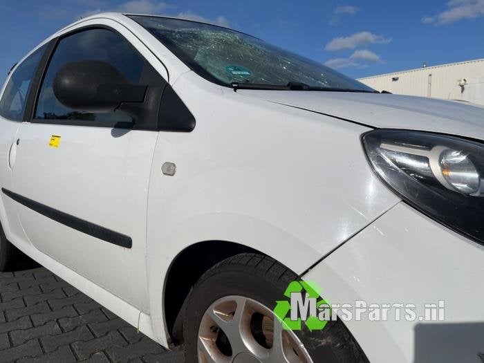 Scherm rechts-voor van een Renault Twingo, Gebruikt, -, Renault, -
