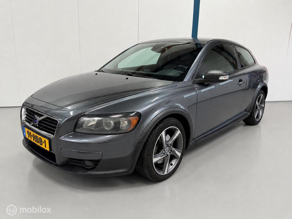 Volvo C30 2.4i Momentum CARPLAY / 170PK / NL-AUTO, Auto's, Gebruikt, 700 kg, 4 stoelen, Bedrijf