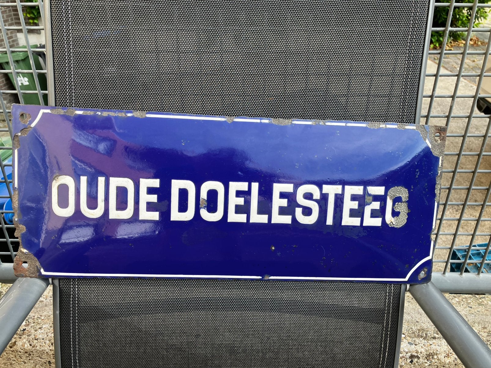 Oud emaille straatnaambord: “ Oude Doelesteeg” Leeuwarden, Verzamelen, Ophalen of Verzenden, Zo goed als nieuw, Reclamebord