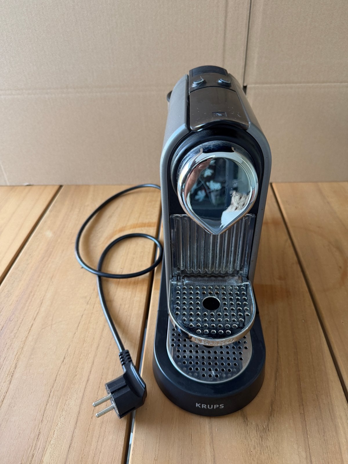 Nespresso Krups KN 720T koffiemachine, Witgoed en Apparatuur, Koffiezetapparaten, Gebruikt, Koffiemachine, Ophalen of Verzenden