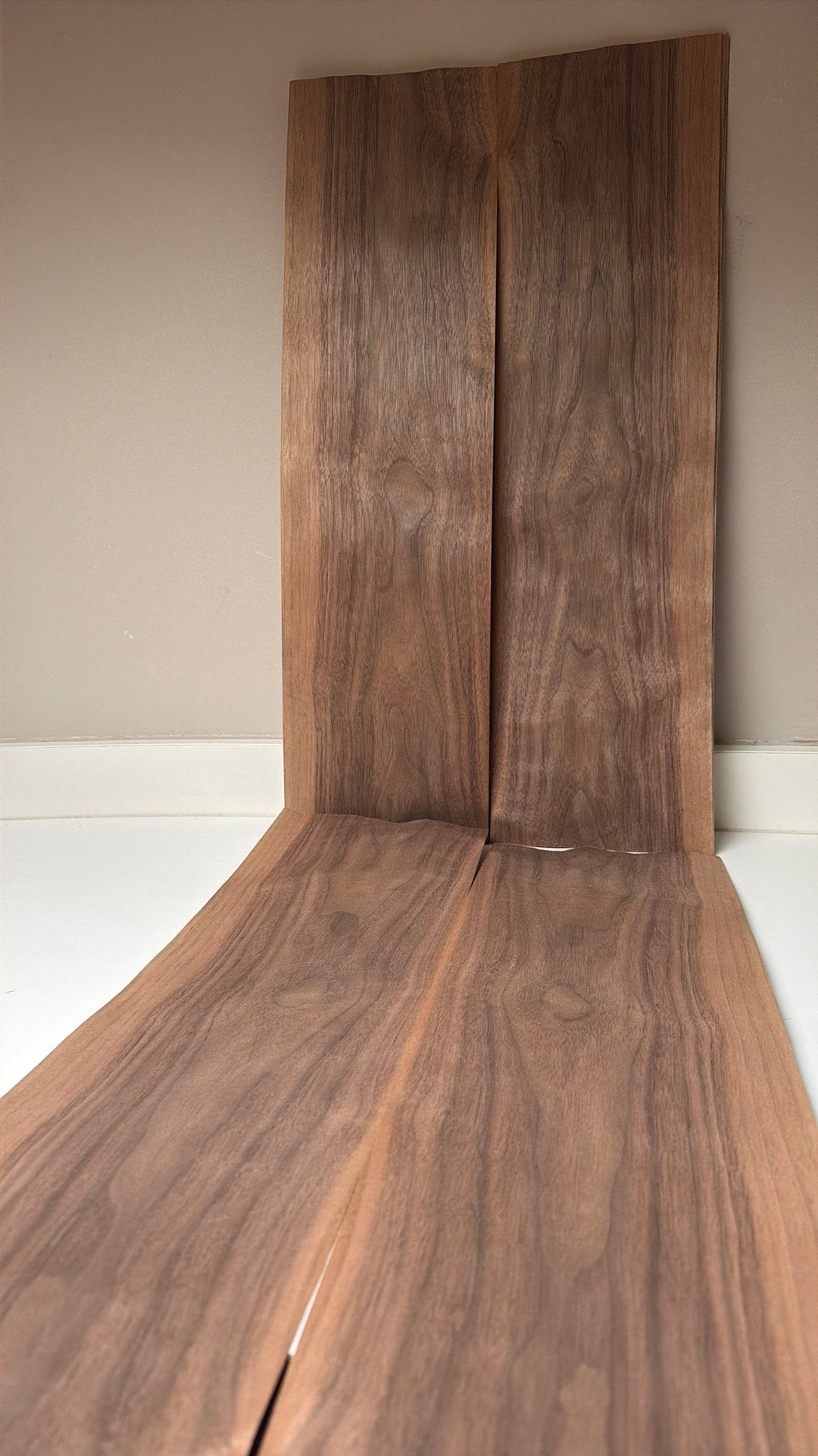 Notenhout fineer 66x18 cm €1 per vel, Almelo, Nieuw, Fineer, Info