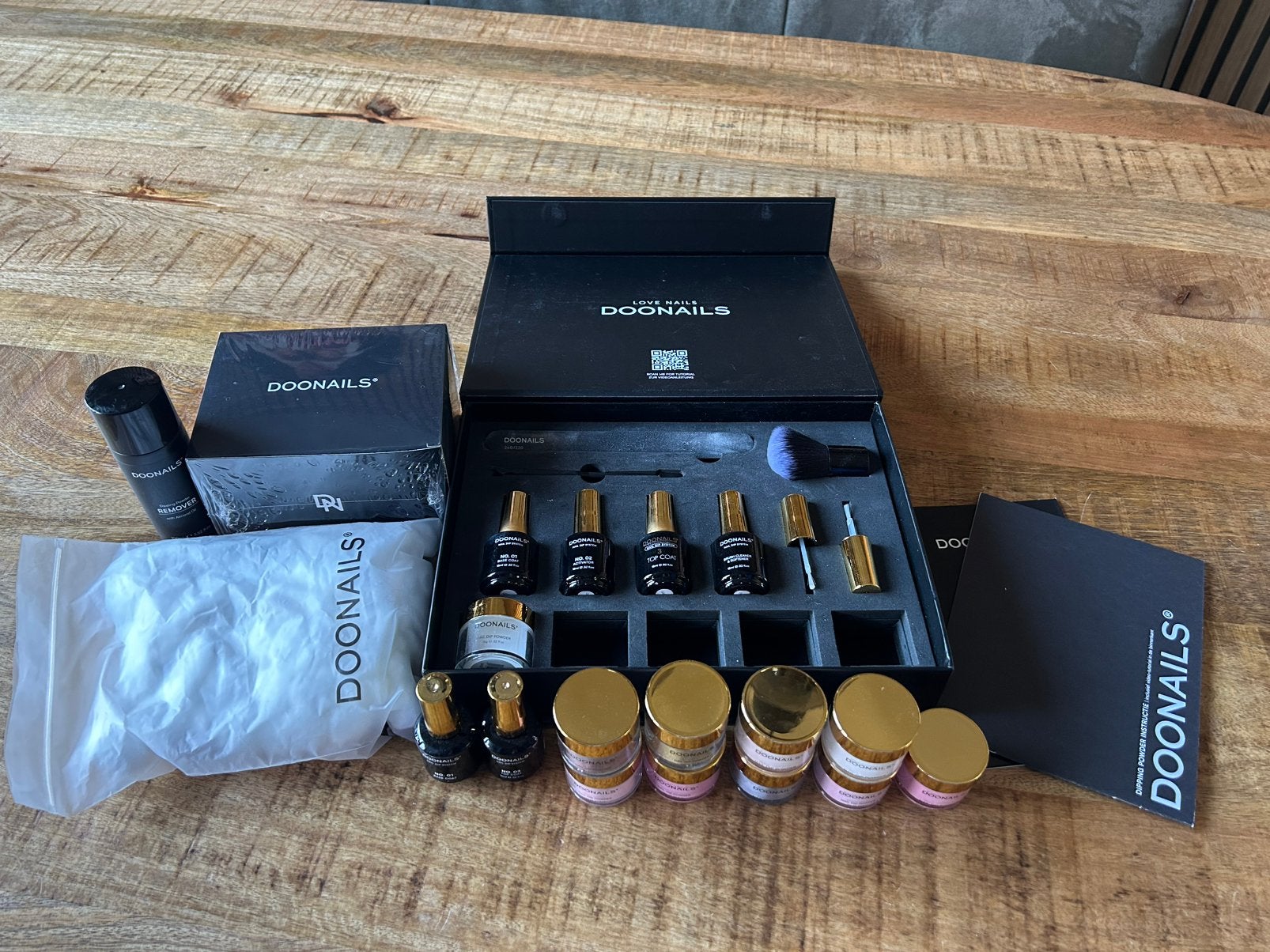Complete set Doonails incl 9 kleuren, Ophalen of Verzenden, Zo goed als nieuw, Handen en Nagels, Make-up