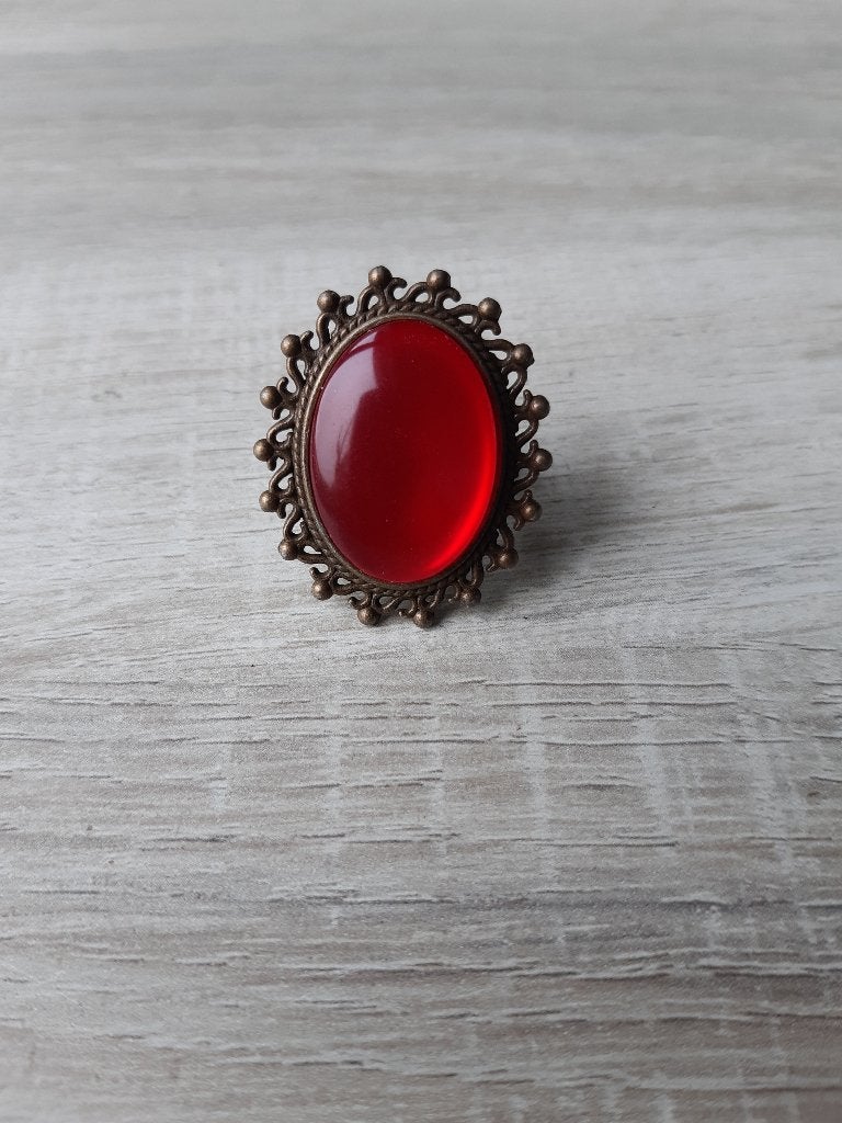 Nieuwe verstelbare ring met rode steen, Sieraden, Tassen en Uiterlijk, Nieuw, Ophalen of Verzenden, Met edelsteen, Dame