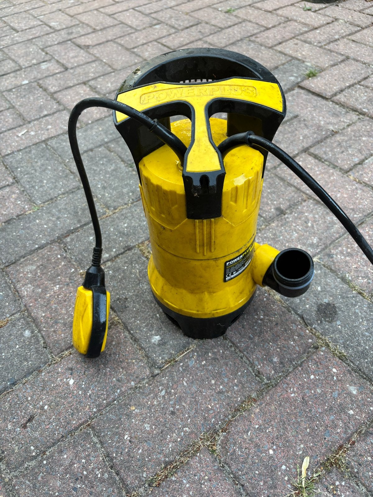 PowerPlus Dompelpomp POWXG9513 - 10.500 l/u, Ophalen of Verzenden