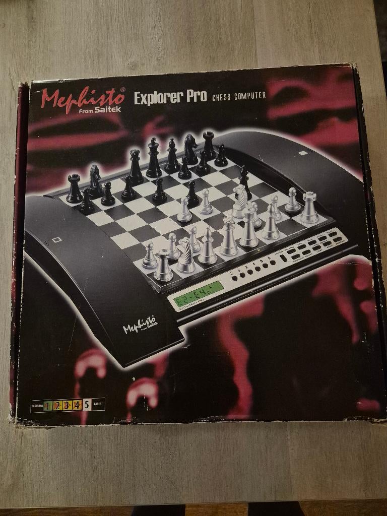 Schaakcomputer Mephisto Explorer Pro, Ophalen of Verzenden, Minder dan 500 stukjes, Gebruikt, Schaken