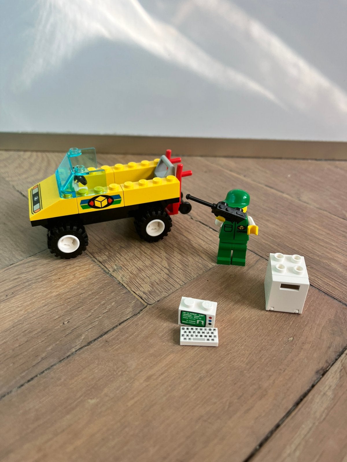 Lego city 6325 package pick up vrachtvervoerder pakket, City, Lego, Ophalen of Verzenden, Zo goed als nieuw