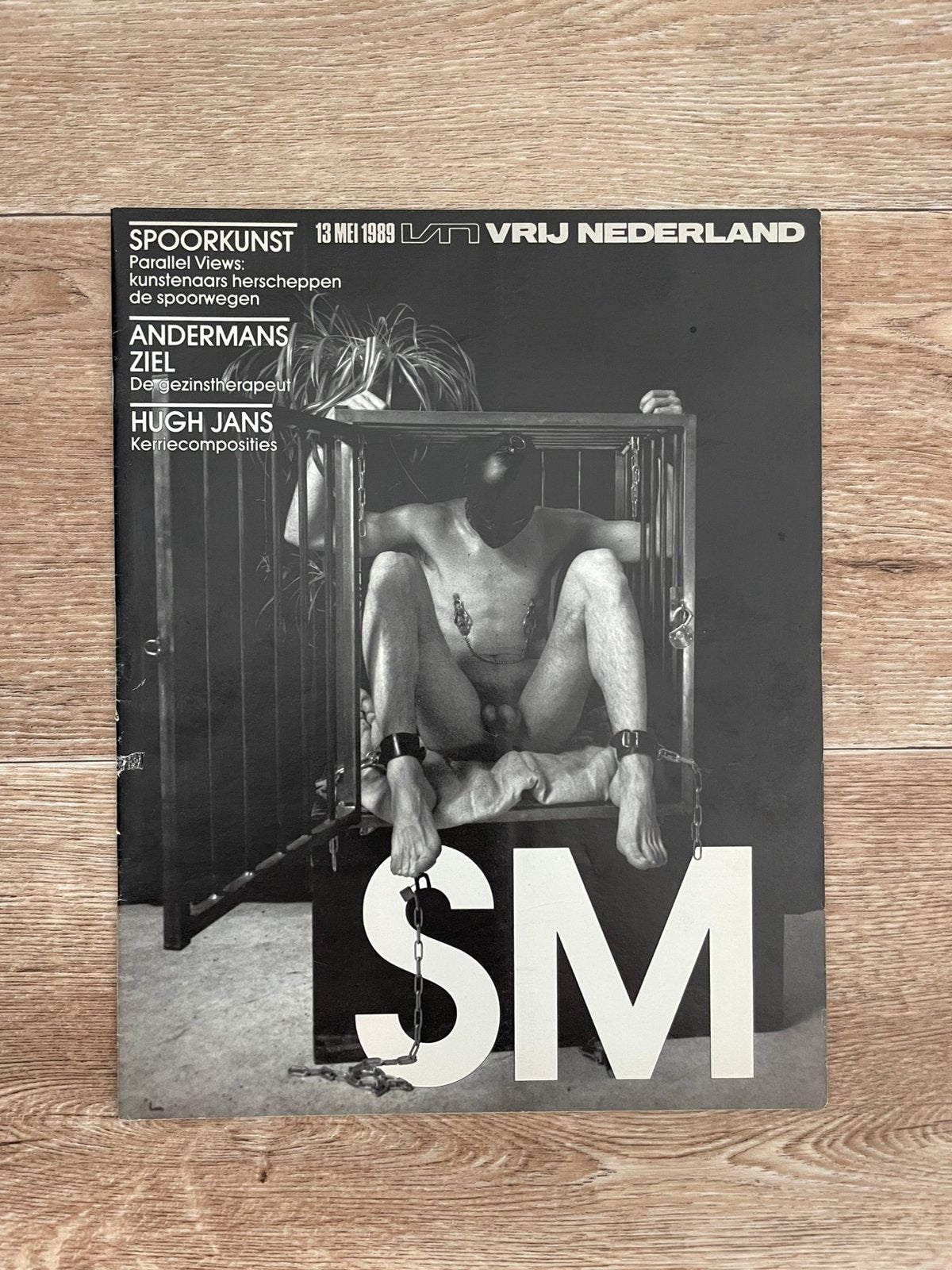 Erwin Olaf - exclusieve Vrij Nederland editie 1989, Verzenden, Zo goed als nieuw