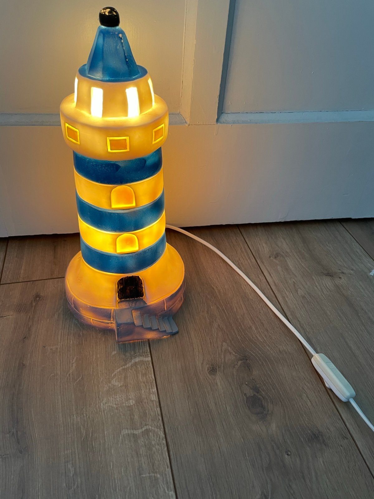 Decoratieve Vuurtoren Lamp - Blauw/Geel, Gebruikt, Kunststof, Meerkleurig, Ophalen
