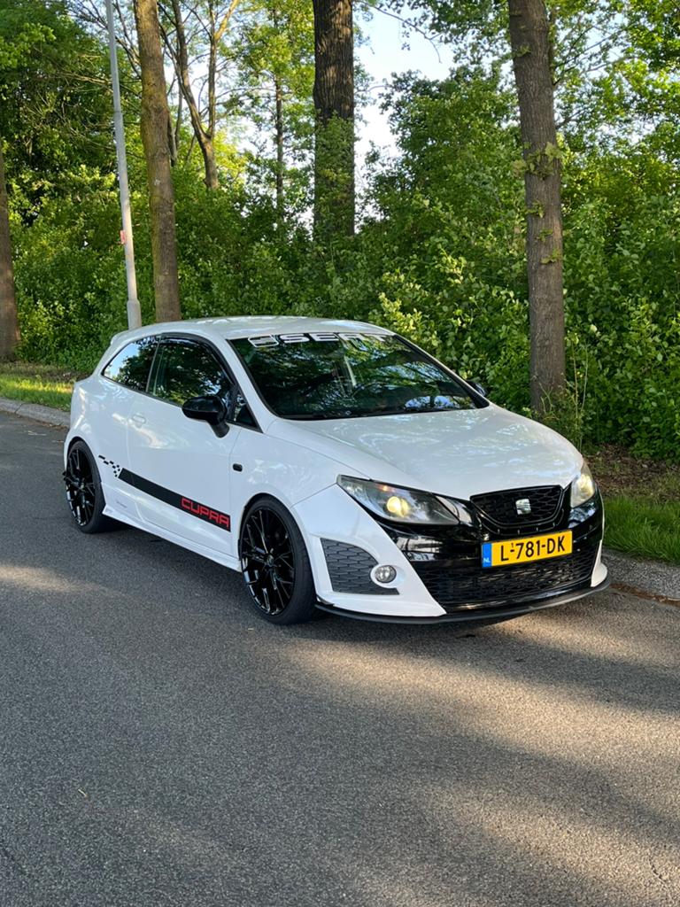 Seat Ibiza 1.4 TSI Cupra BOCANEGRA 2010, Auto's, 13 km/l, 1147 kg, 179 pk, Wit