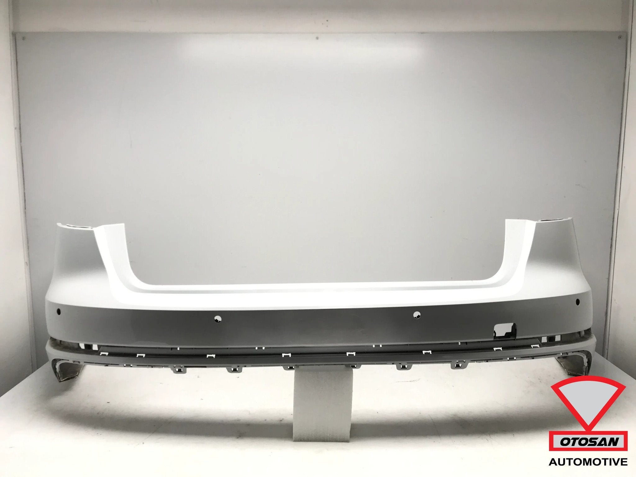 Audi A4 8W B9 Avant S-Line Achterbumper Bumper 4xPDC Origine