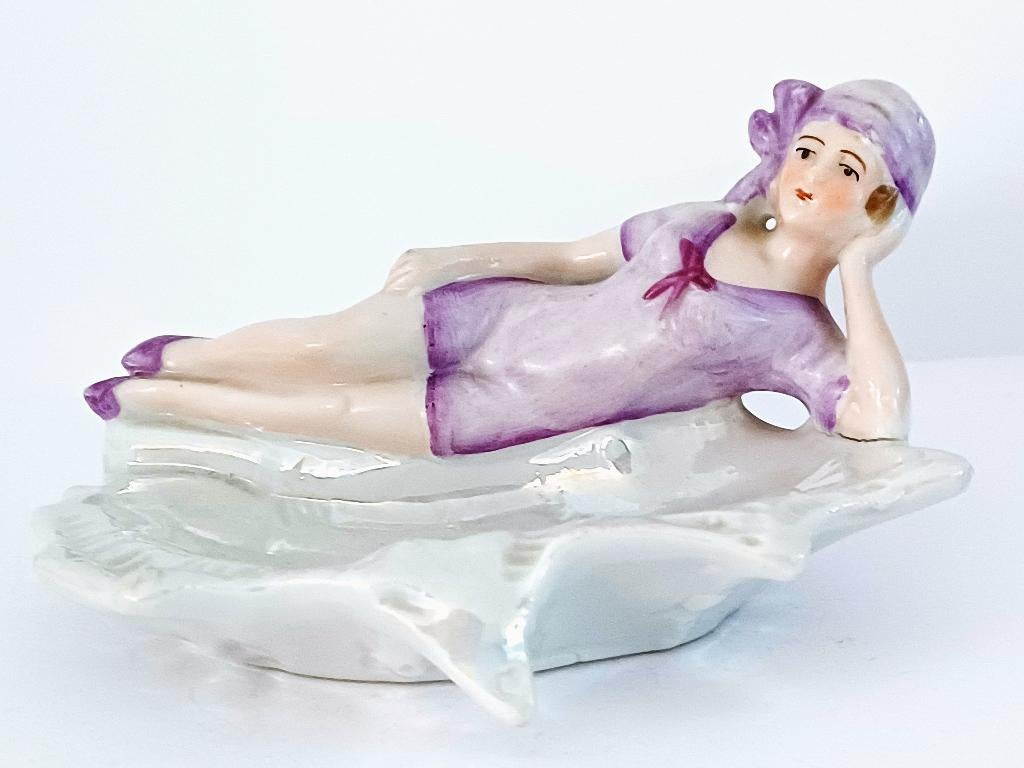 art deco beeldje, bathing beauty. Germany1920- '40, Antiek en Kunst, Ophalen of Verzenden