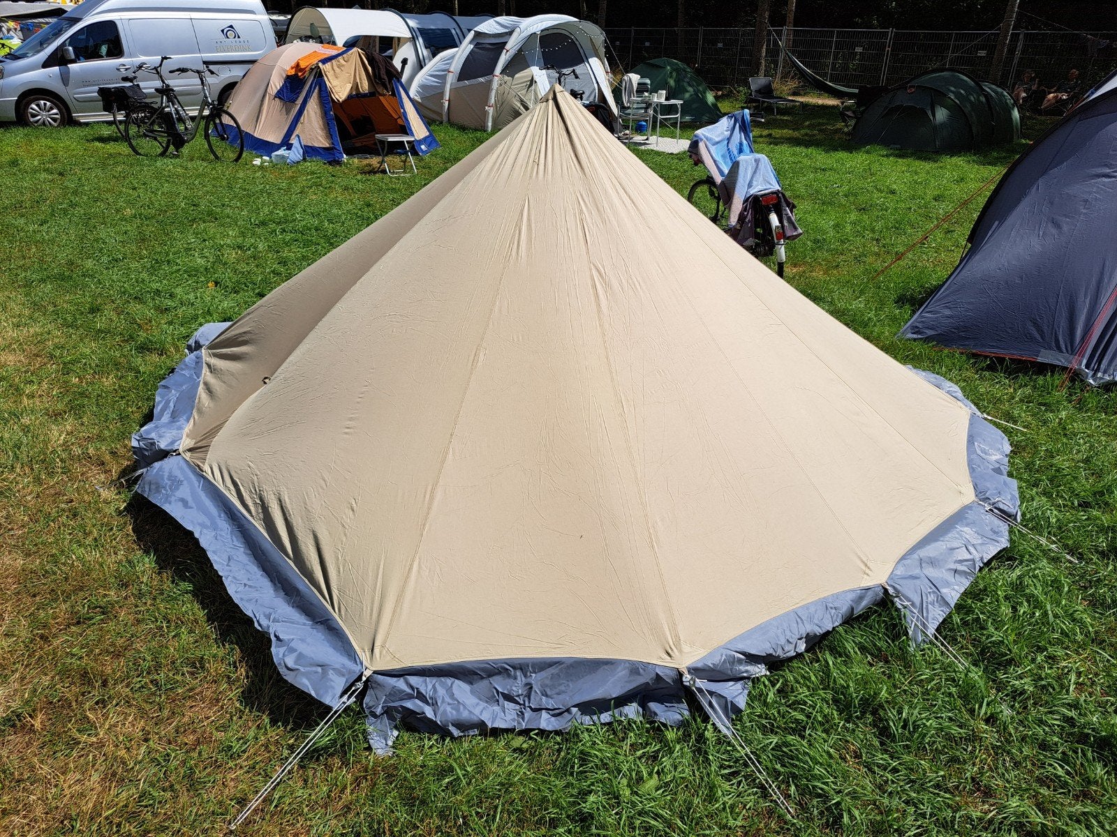 Karl Denig Pluto tent met toebehoren, Ophalen of Verzenden, Gebruikt, Tot en met 4