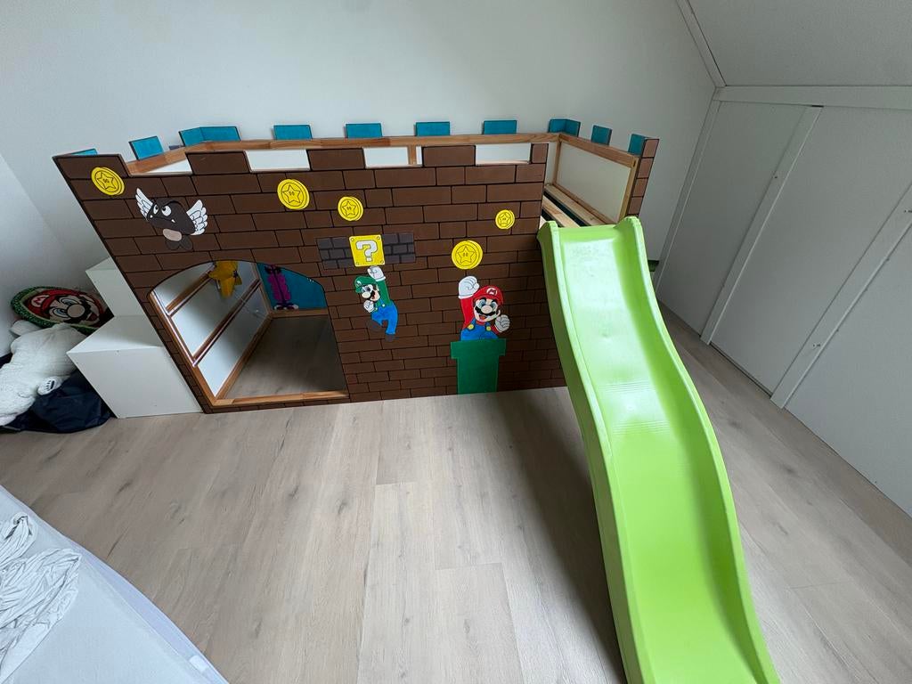 IKEA Kura omkeerbaarbed met glijbaan - Super Mario thema, Ophalen, 85 tot 100 cm, Gebruikt, Hoogslaper of Stapelbed