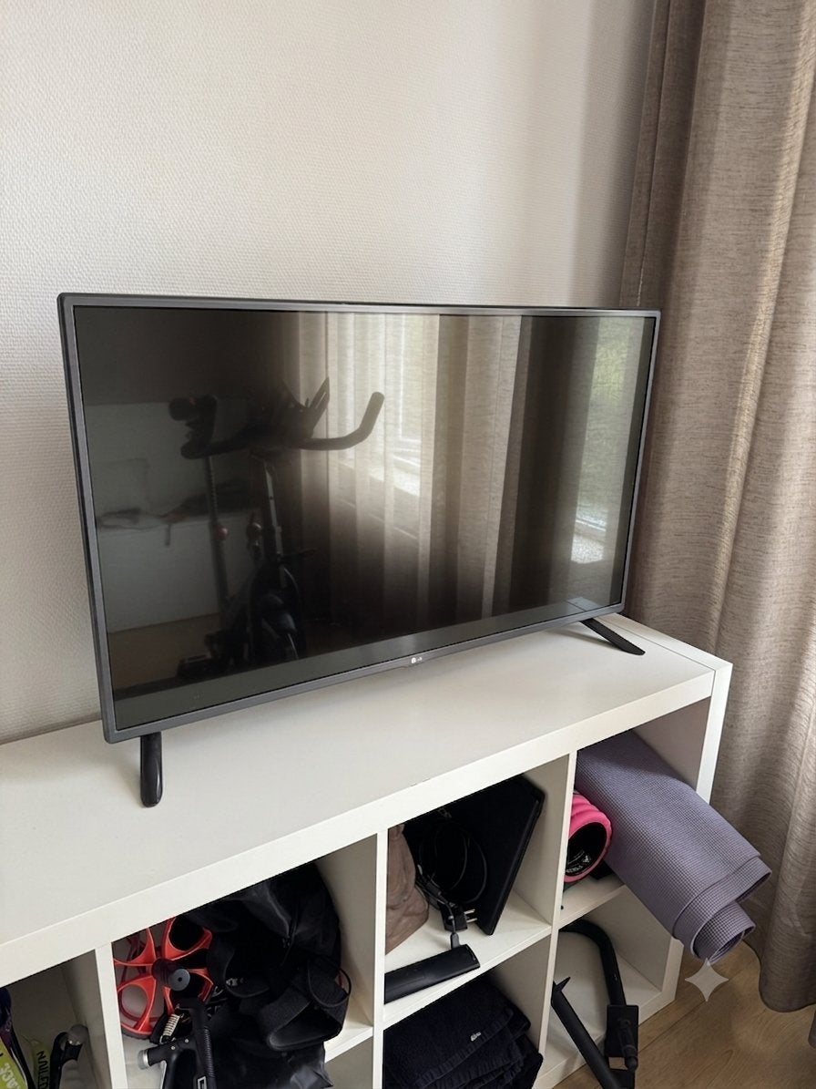 LG LED TV - LG 42 inch Full HD tv, Ophalen, LED, 50 Hz, 80 tot 100 cm