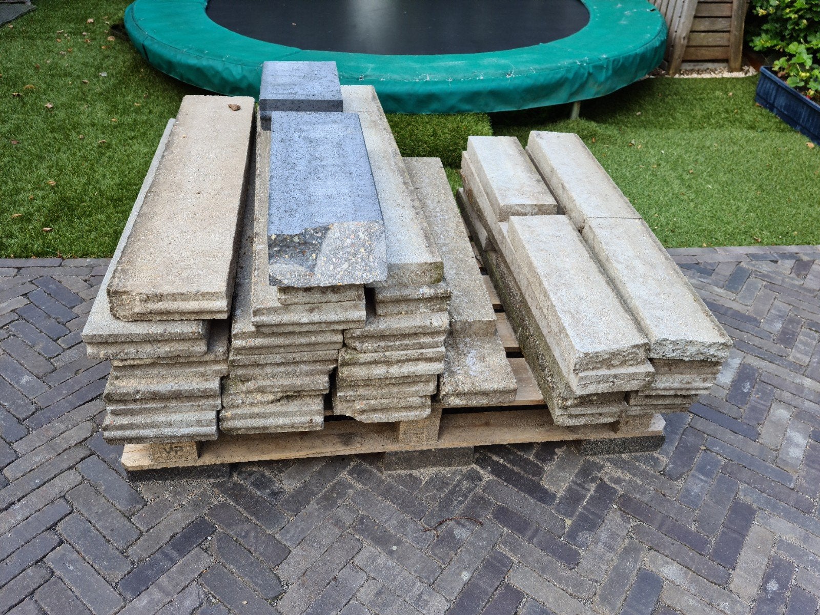 Gratis betonbanden, Ophalen, Overige materialen