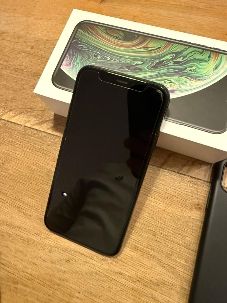 Iphone xs batterij 77%, Ophalen, Zo goed als nieuw, Zwart, 64 GB