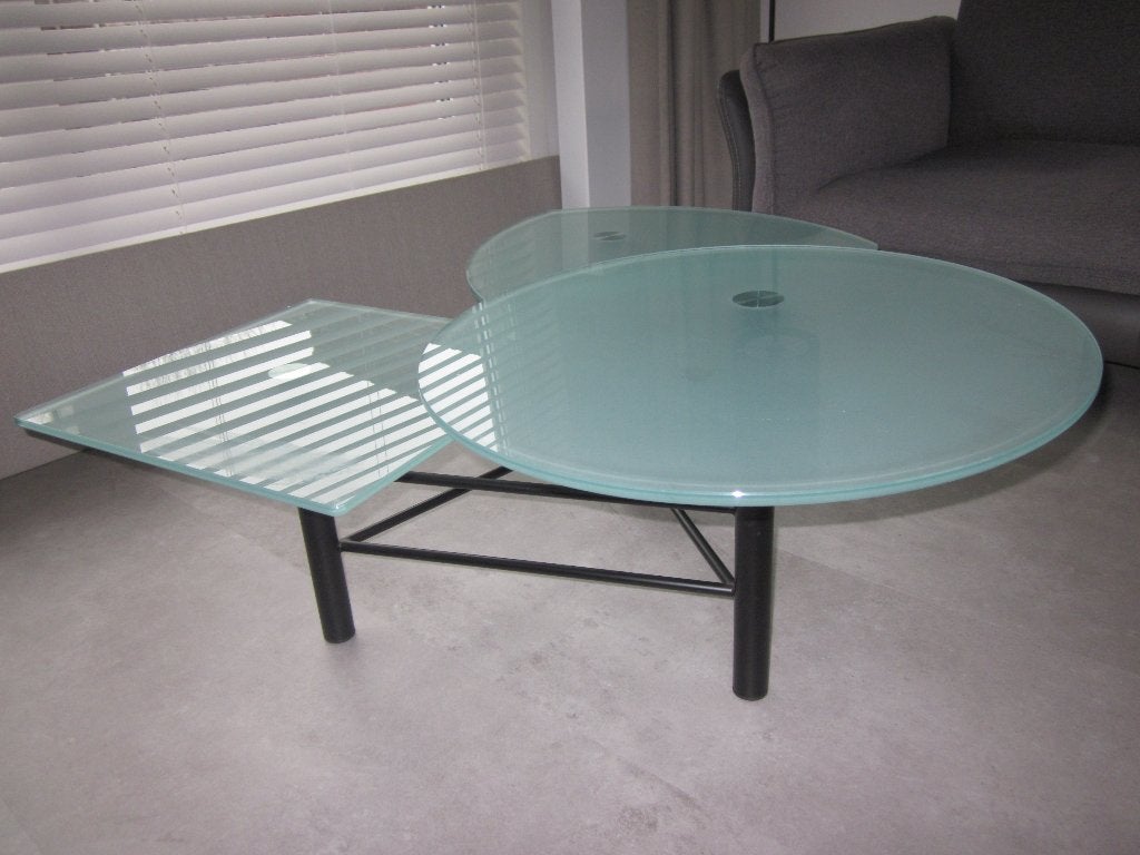 creatieve glazen salontafel, Huis en Inrichting, Tafels | Salontafels, Ophalen, Gebruikt, 50 tot 100 cm, 50 tot 100 cm