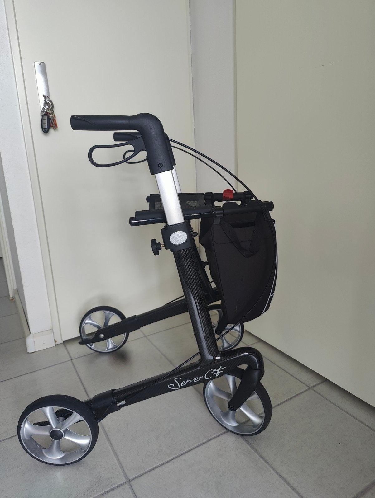 Server CF  rollator van carbon maat L, Ophalen of Verzenden