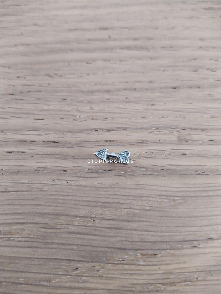 Nieuwe micro dermal. Pijl met steentjes., Ophalen of Verzenden, Staal