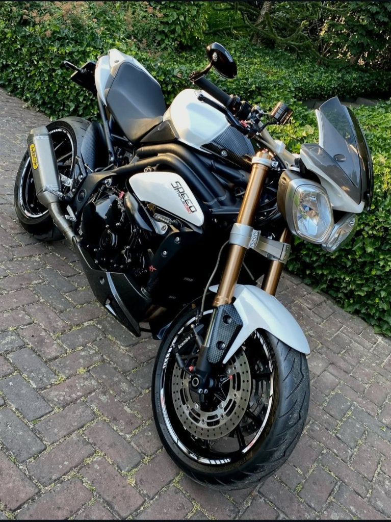 Triumph Speed Triple 1050 ABS | Carbon | Arrow | 2011, Motoren, Motoren | Triumph, Occasion, Motorrijbewijs A, 3 cilinders, Particulier