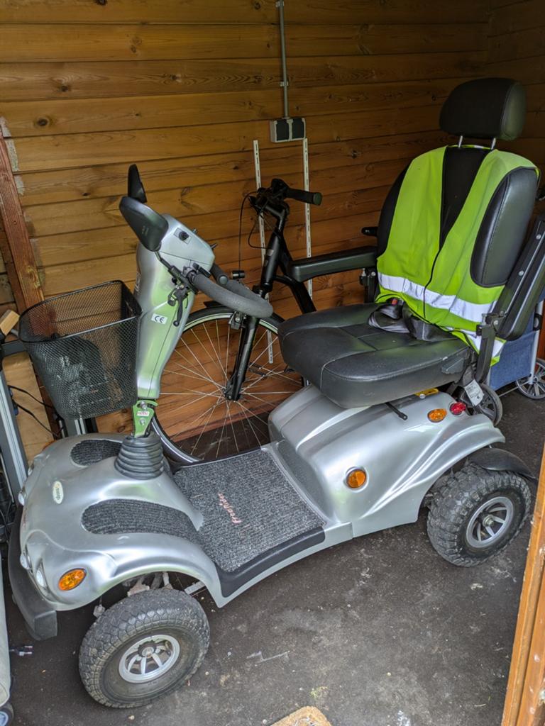 Mooie Scootmobiel Mango Lion 4, Ophalen, 46 km of meer, Mango, 16 km/u of meer