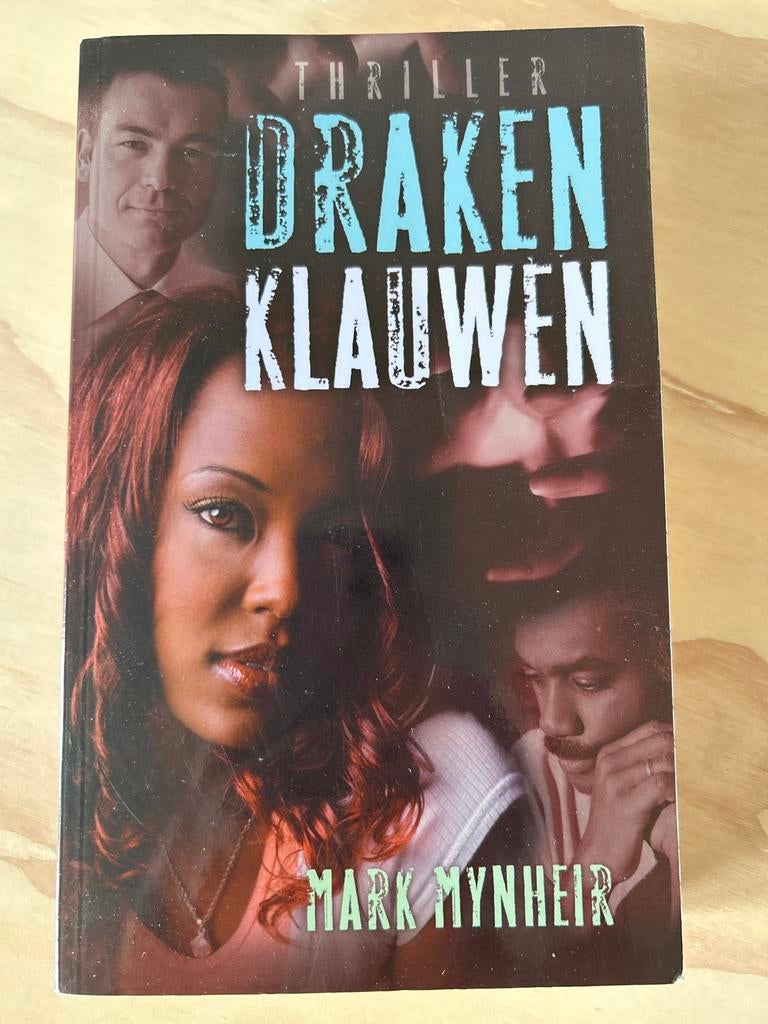 Thriller Drakenklauwen - Mark Mynheir, Ophalen of Verzenden, Zo goed als nieuw, Amerika
