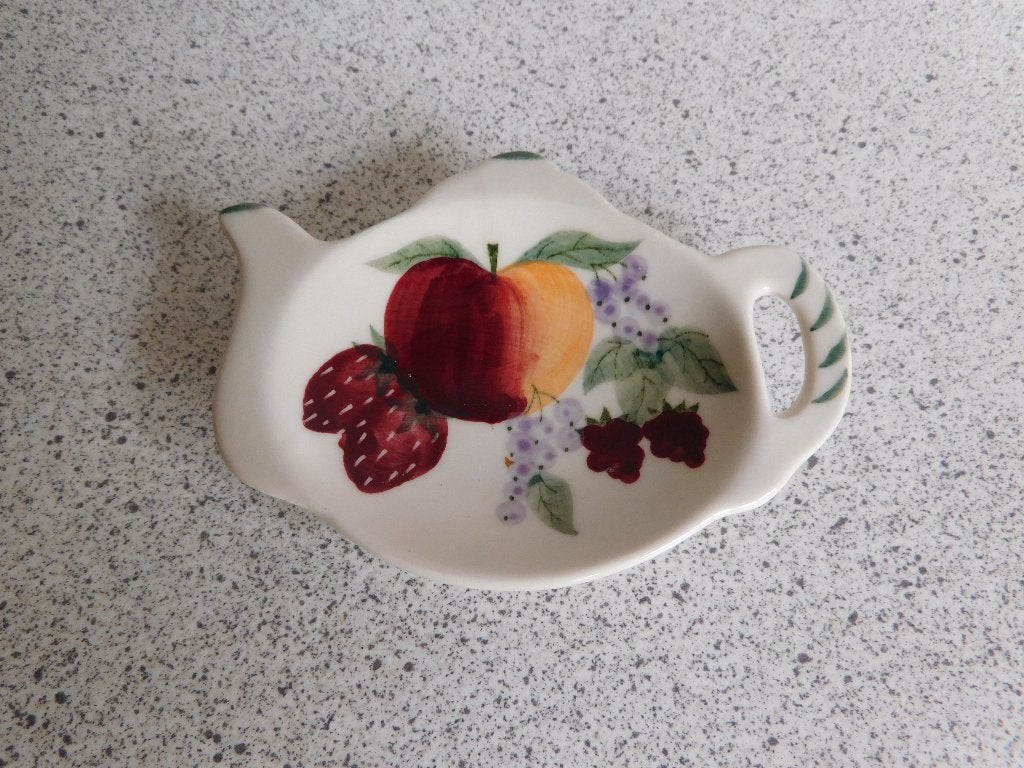 Theetipje Bosvruchten Vic's Handpainted, Overige merken, Keramiek, Overige typen, Vintage