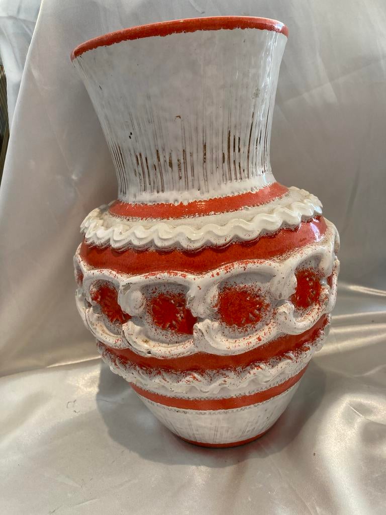 Retro vaas Uebelacker/U-Keramik wit/oranje glazuur 25cm, Antiek en Kunst, Antiek | Vazen, Ophalen of Verzenden